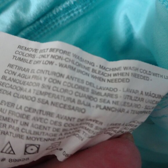 GLORIA VANDERBILT Women's Size 12 Aqua Capri/Cropped Pants Cuffed Denim 5 Pocket - Picture 7 of 9